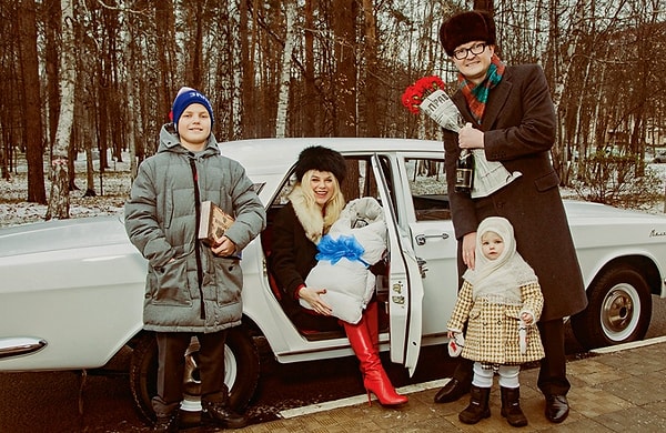 13. Что в подарок получал каждый новорожденный в СССР?