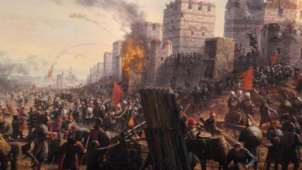 12. В каком году Константинополь был разграблен крестоносцами?