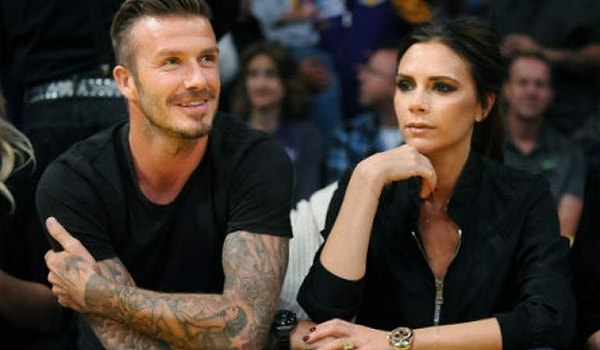 10. Чета Бэкхем вообще не любит экономить на себе. Как-то они купили игрушку для постели, усыпанную бриллиантами, стоимостью $1,8 млн