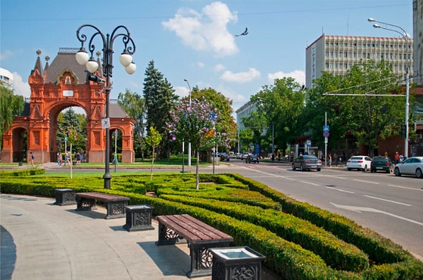 8. Вы должны узнать эту улицу с первой попытки. Это ведь...