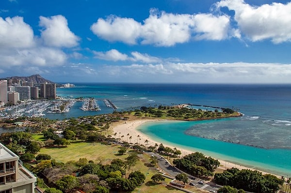 2. Назовите столицу Науру: