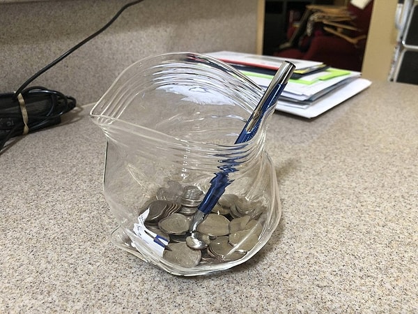 6. Это банка, а не пакет