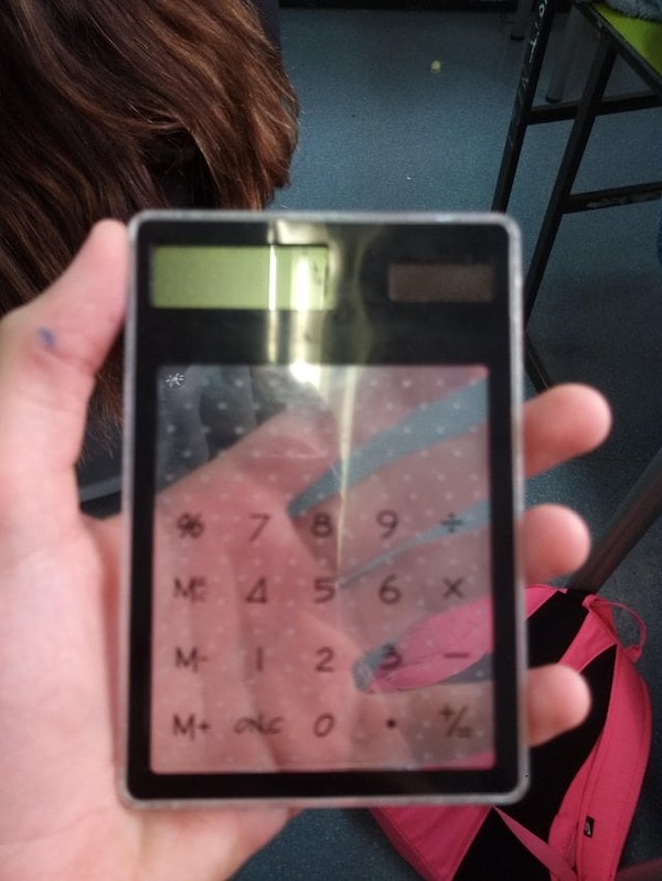 25. Прозрачный калькулятор