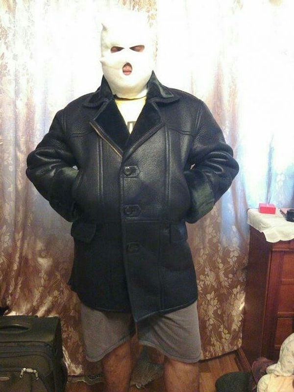 8. Еще один боязливый продавец куртки