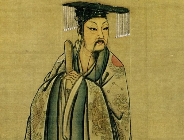 1. Какая династия в истории Китая считается первой?