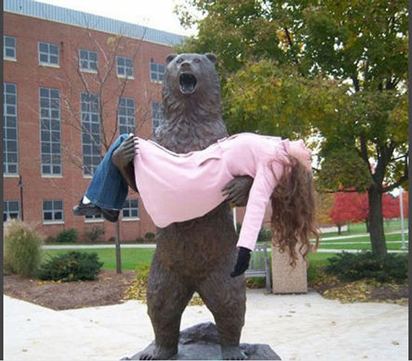 12. Маша и медведь