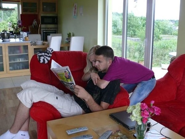 6. Как быстро вы заметили, что на фото что-то не так?