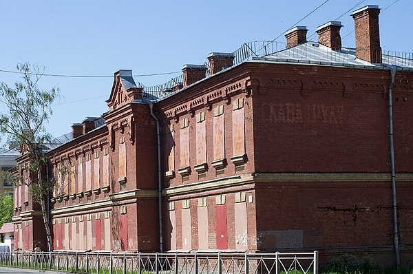 18. Ну точно надпись-хамелеон 😄