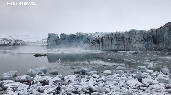 Buzulun Çökmesiyle Oluşan Dev Dalgadan Son Anda Kurtulan Turistler