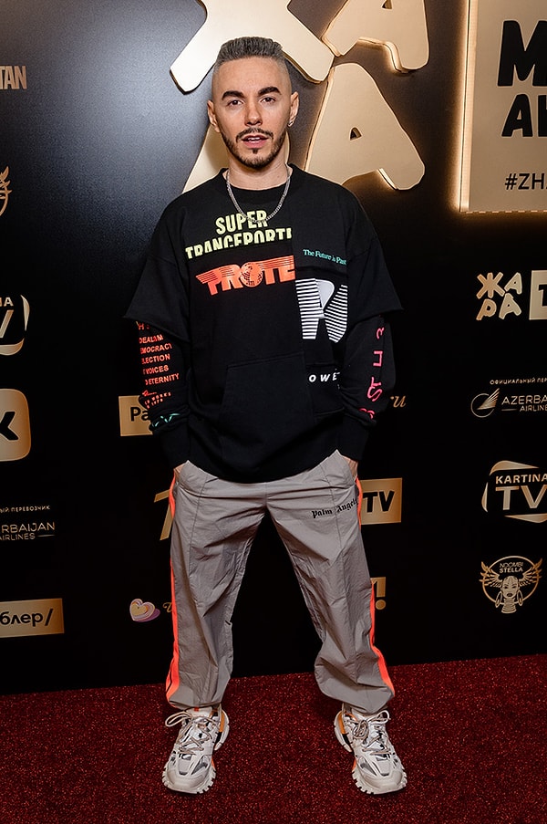 16. Тимур Родригез