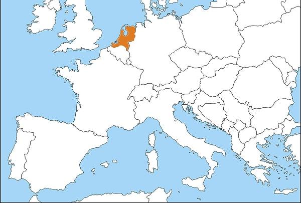 12. Turuncu renk ile belirtilen ülke aşağıdakilerden hangisidir?