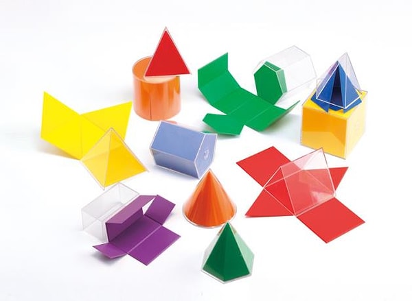 10. Какой из перечисленных многогранников НЕ является правильным?