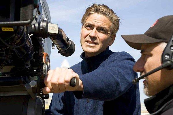 2. George Clooney’nin yönetmen koltuğuna oturacağı bir sonraki film, uzun süredir gündemde olan John DeLorean biyografisi olacak. Başarılı oyuncu filmin başrolünde de yer alabilir.