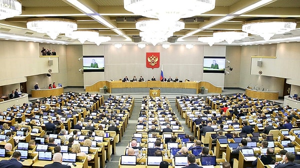 9. Сколько депутатов заседает в государственной думе?