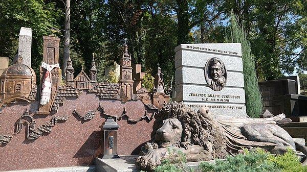 2. Lychakiv Mezarlığı