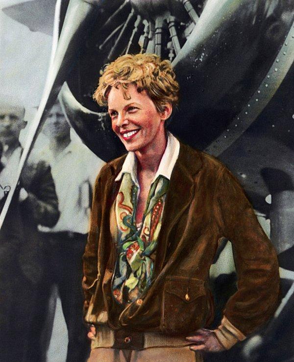 15. Atlantik'te yalnız uçan ilk kadın Amelia Earhart. (1897-1937)