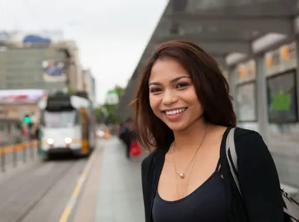 10. Родина этой красотки...