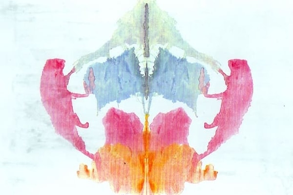 #8 Отвечайте, не раздумывая! Какова ваша первая мысль при взгляде на это цветное изображение?