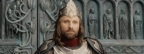 2. Как звали отца Арагорна?