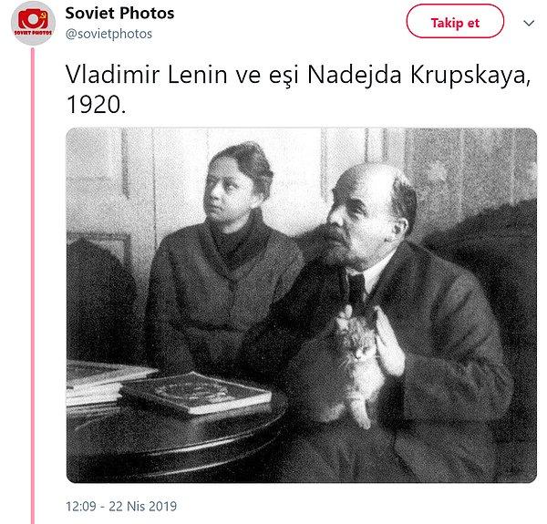 Bir Twitter kullanıcısı, Vladimir Lenin ve Nadejda Krupskaya'nın fotoğrafını şu açıklamayla paylaştı: