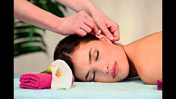 Uzmanlar, kulaklarınıza masaj yaptırmanın veya farklı alanlara baskı uygulamak için bir mandal kullanmanın, vücudunuzun diğer alanlarına faydalar sağlayabileceğini öne sürüyor.