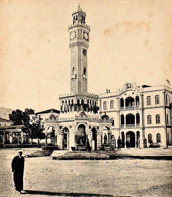1906 - Türkiye'de günümüzde bilinen ilk 1 Mayıs İzmir'de kutlandı.