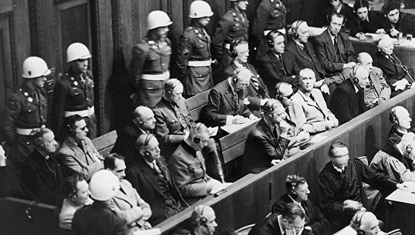 12. В каком городе проходил судебный процесс над нацистскими преступниками по окончании войны?