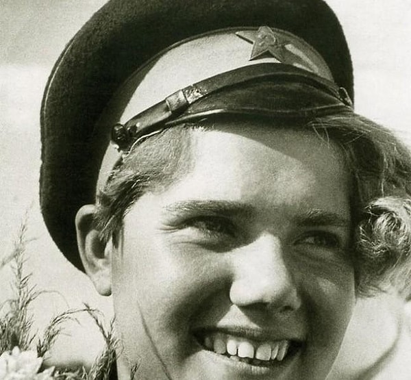 3. Бравая казачка 👍