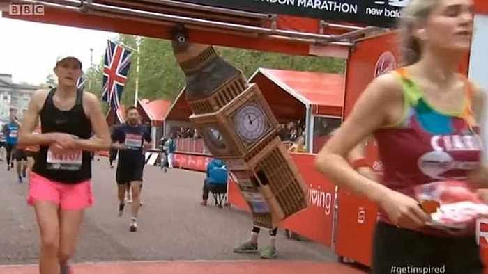 Saat Kulesi Kostümüyle Kilometrelerce Koştuktan Sonra Bitiş Çizgisinin Azizliğine Uğrayan Adamın Efsane Anları!