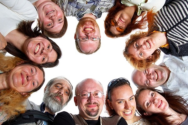 11. Лариса Олеговна и Иван Игоревич – супружеская пара. А кем приходятся друг другу их отцы – Олег и Игорь?