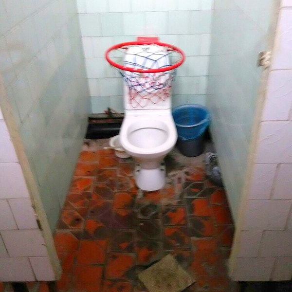 8. Сколько вопросов возникает в голове, когда смотришь на этот снимок...