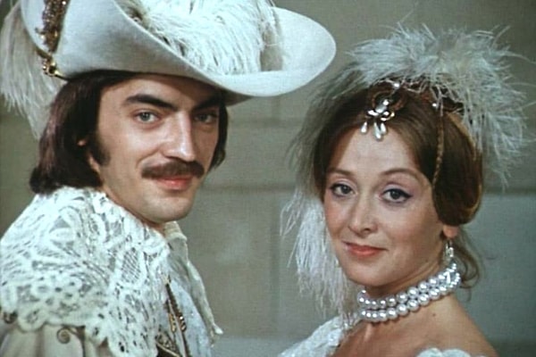 7. "Ленфильм" - это то место, откуда вышли многие шедевры кино. Вот еще один из них.