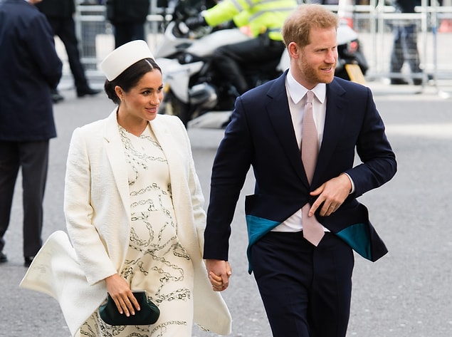 Bildiğiniz üzere Meghan Markle, bebeğini kucağına almak için gün sayıyordu.