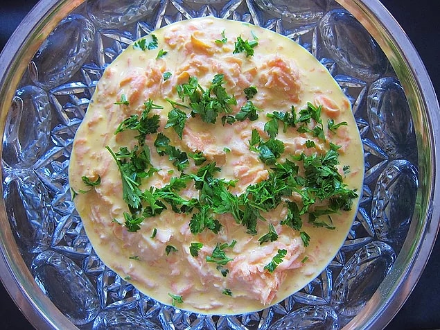 4. Yoğurtlu bir salata.