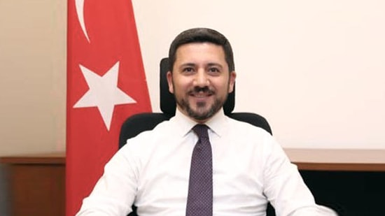 Nevşehir Belediye Başkanı Arı'dan İmamoğlu'na Destek Veren Sanatçılara: 'Artık Burada Program Yapamazlar'