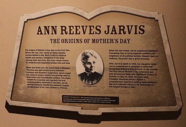 Anna Jarvis'in edebi yeteneği ve ifade gücü sayesinde anneler günü tüm eyaletlere kısa sürede yayıldı.
