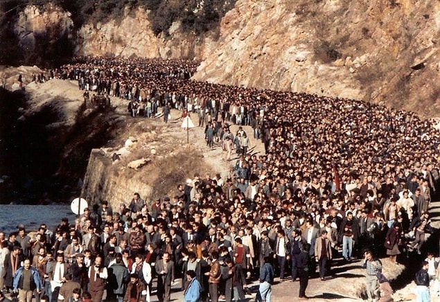 1950 - Ereğli Kömür İşletmeleri'nde Türkiye'nin ilk siyasal grevi yapıldı.