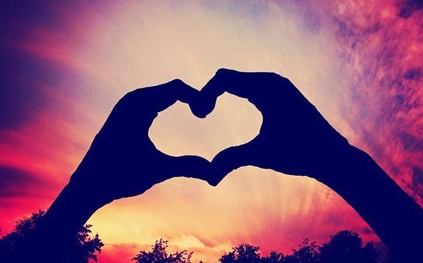 Вы встретите свою любовь в гостях или на вечеринке