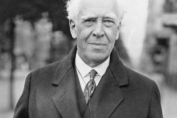 6. Узнаете этого человека?