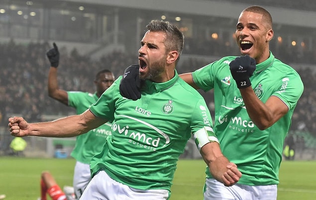 12. Loïc Perrin (33) / Saint-Étienne / 15 yıl 10 ay 17 gün
