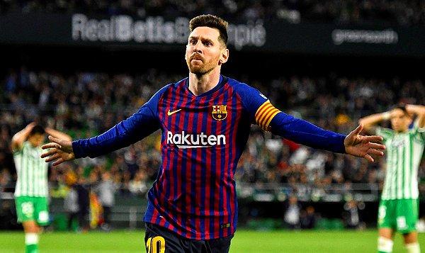 14. Lionel Messi (31) / Barcelona / 15 yıl 04 ay 16 gün