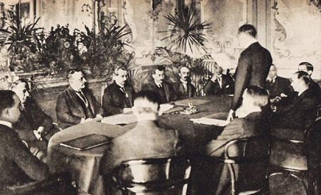 Mustafa Kemal, 15 Mayıs 1919 günü, kendisini ziyarete gelen arkadaşlarını uğurlarken şöyle diyordu: