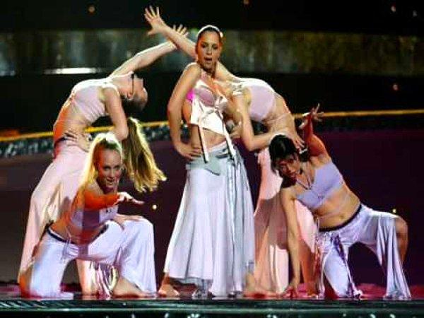 2003 - Letonya'nın başkenti Riga'da gerçekleştirilen 48. Eurovision Şarkı Yarışması'nı Türkiye adına yarışan Sertab Erener, Everyway That I Can adlı şarkı ile kazandı.
