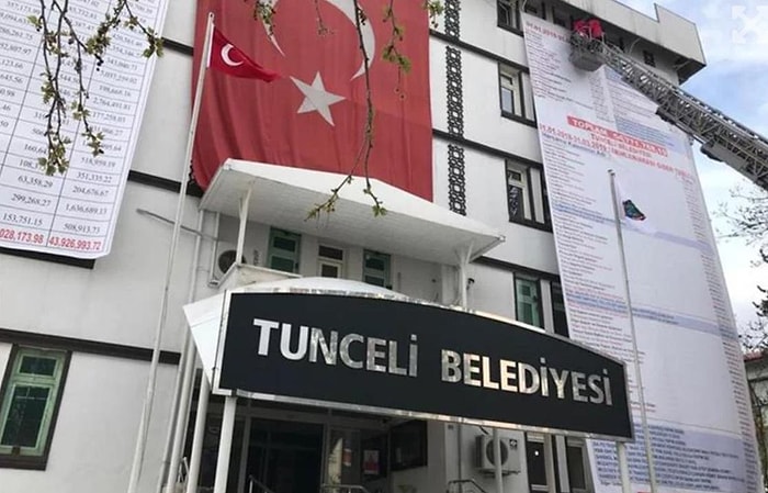 Tunceli Belediyesi Tabelasını 'Dersim' Olarak Değiştirme Kararı Aldı