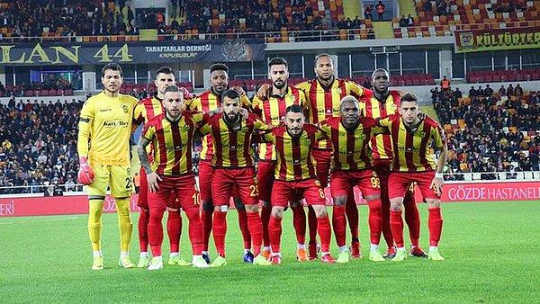 Evkur Yeni Malatyaspor -  11 futbolcu