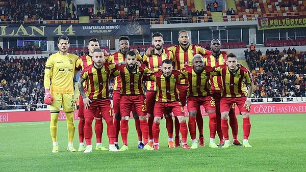 Evkur Yeni Malatyaspor -  11 futbolcu