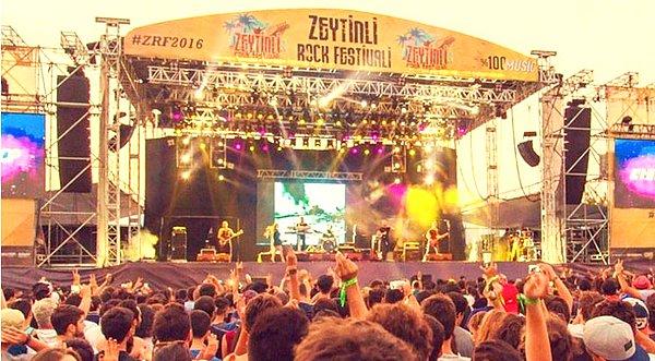10. Türk Rock Müziği'nin geçit töreni olan festival, yıla damgasını vurmaya hazırlanıyor! Zeytinli Rock Festivali bu yıl 28 Ağustos-1 Eylül tarihlerinde Edremit Akçay Sahili’nde düzenlenecek.