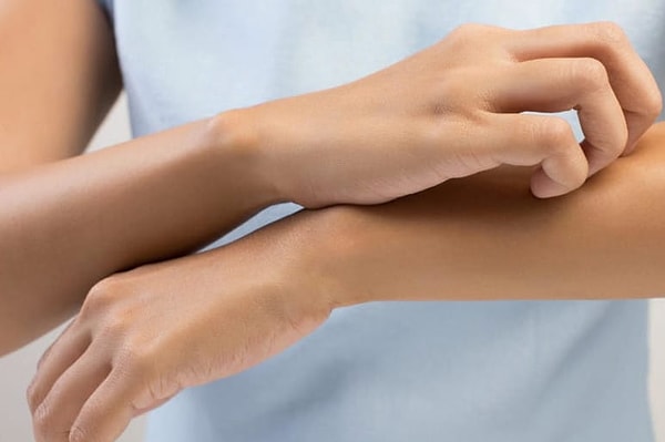 4. Какой врач должен осмотреть вас в первую очередь при кожных высыпаниях?