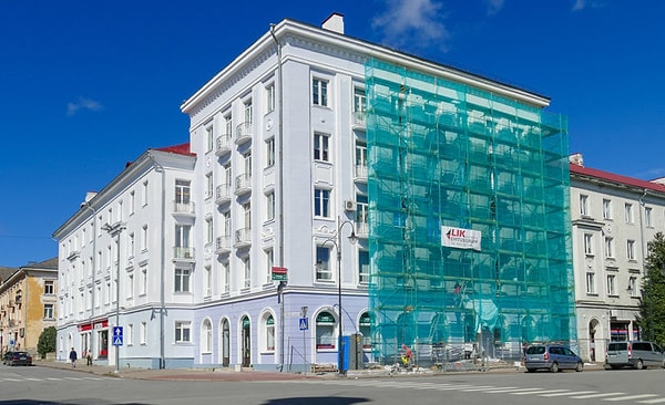 10. Предпочитаете старый дом или новостройку?