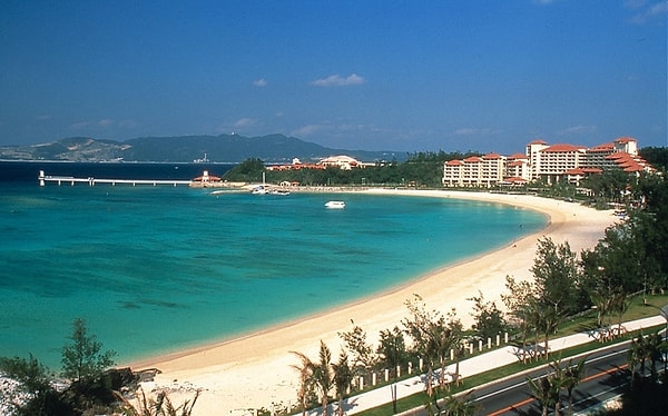 3. Какой стране принадлежит остров Окинава?